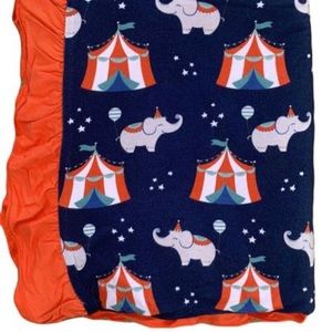 Kozi&Co elephant circus ruffled doub layer blanket
